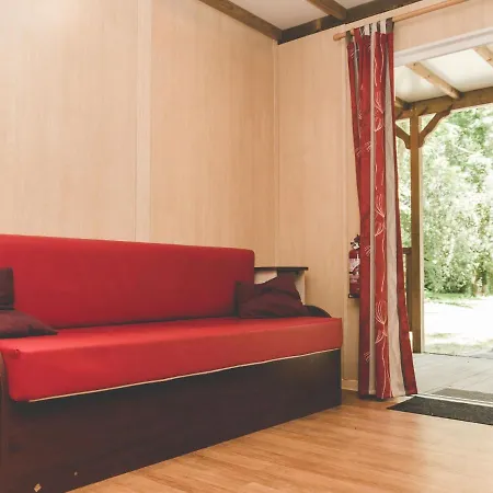 Alpesi faház Detached Chalet With Dishwasher, Located In Natural Region